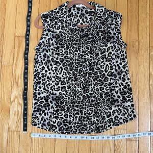 Pleione Black and White leopard print Buttoned Blouse